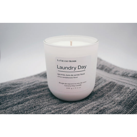 Laundry Day Coconut Soy Candle - La Vie Est Bomb